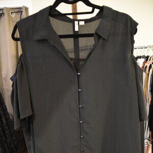 🖤 CATO Cold Shoulder Button-Down Blouse – Size 22/24 🖤